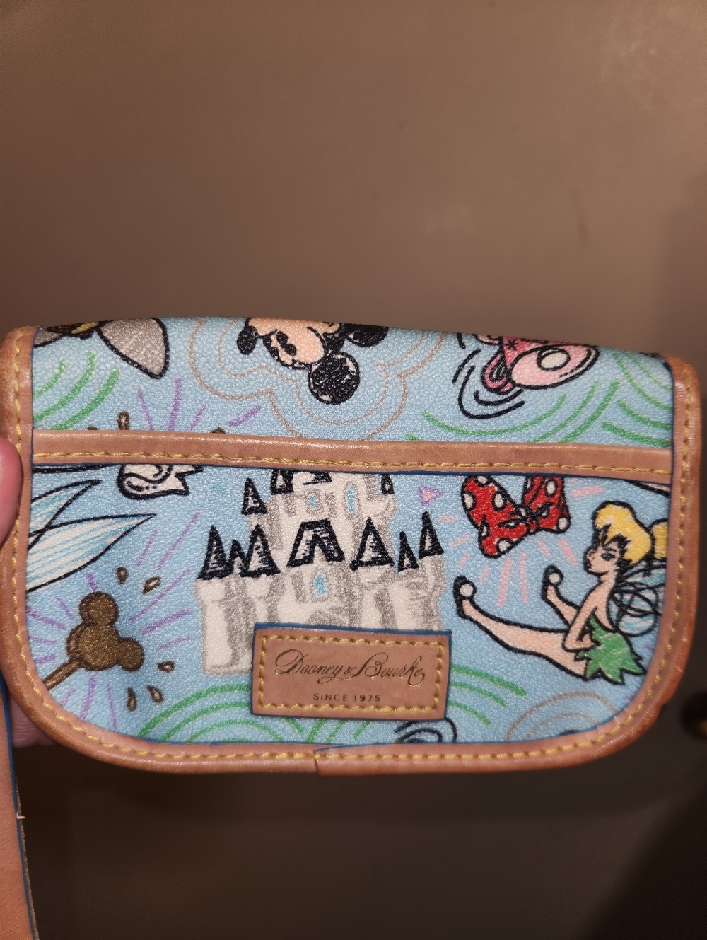 Dooney & Bourke  Disney Sketch Wristlet - Picture 4 of 11